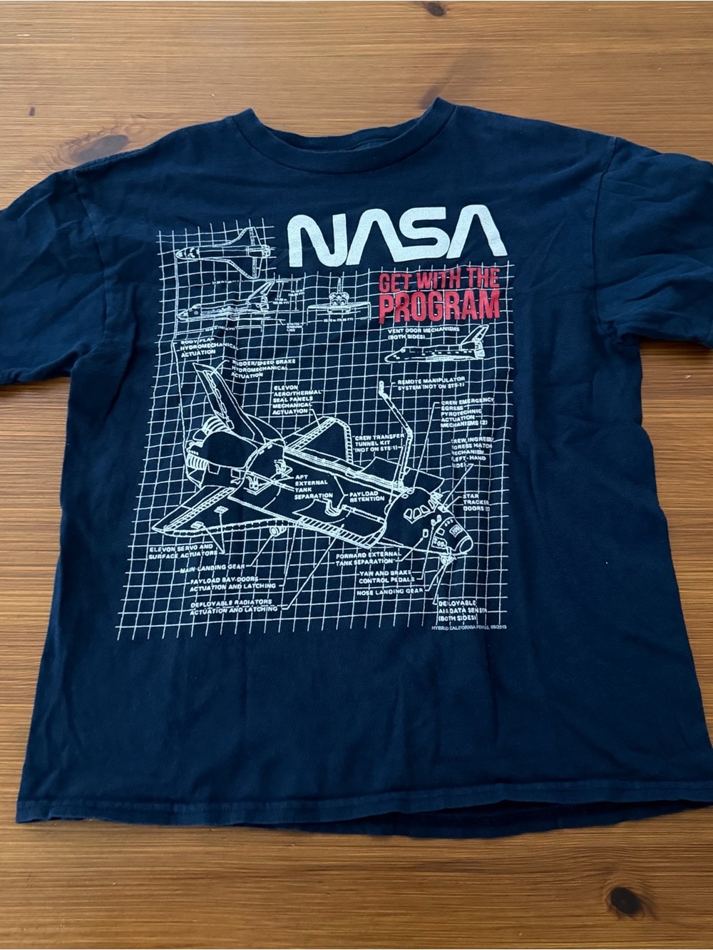 4/$13 NASA Shirt - Size Medium (8/10)